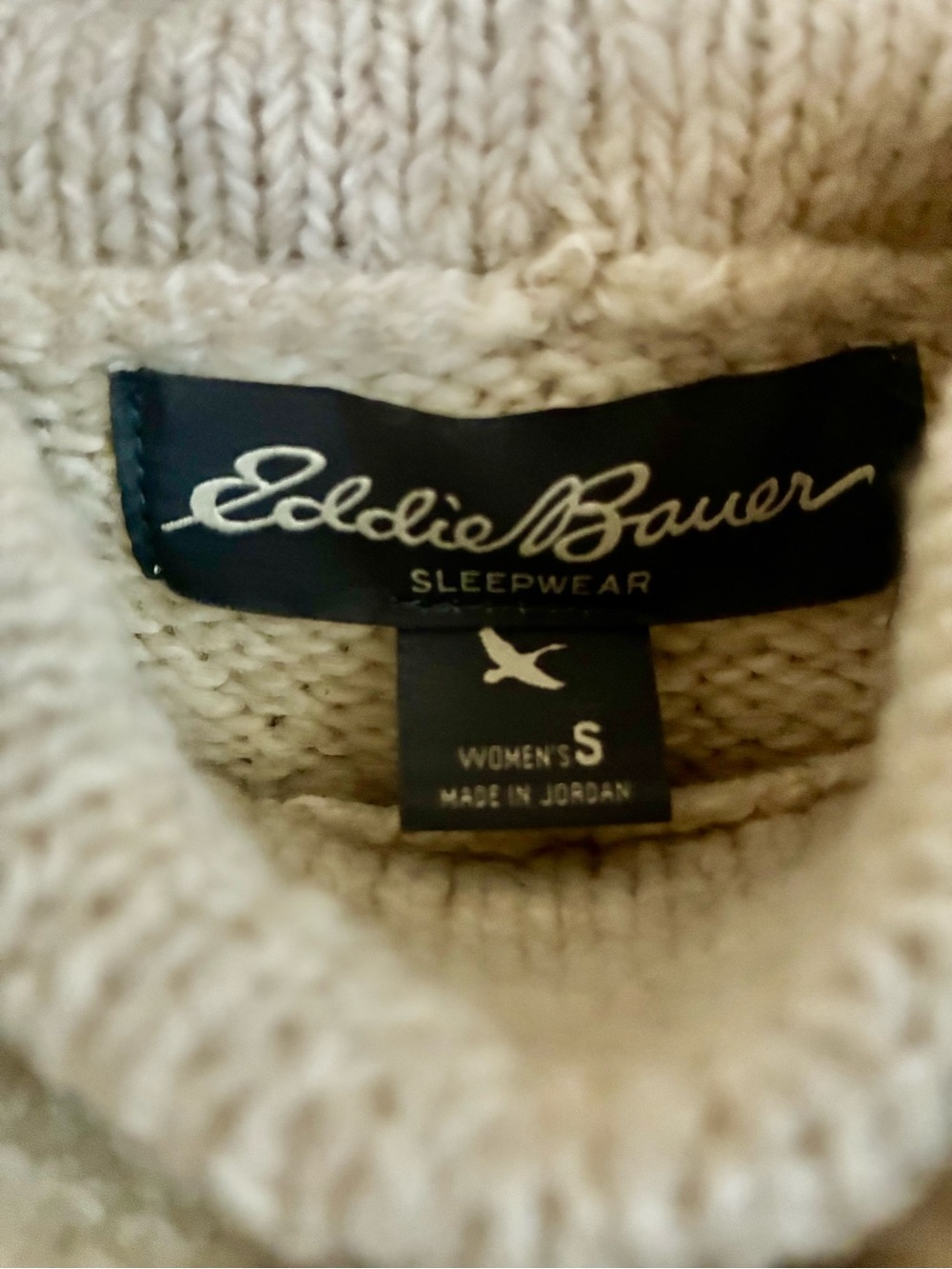 Eddie Bauer Women’s Lounge Sweater in Ivory - Picture 2 of 4